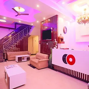 https://hotel-the-luxury.top-gurgaonhotels.com